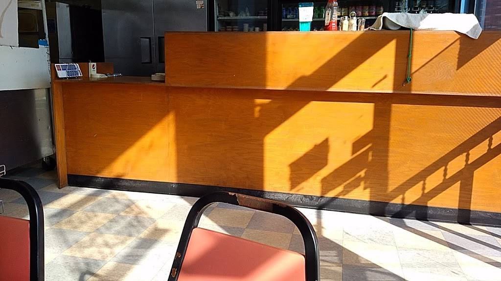 Valley Pizza | restaurant | 31 Franklin St #2, Westfield, MA 01085, USA | 4134850066 OR +1 413-485-0066