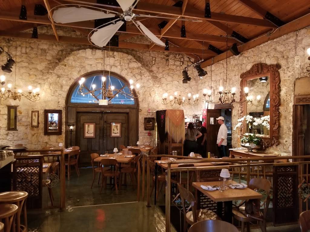 Cafe Roval | restaurant | 5808 NE 4th Ct, Miami, FL 33137, USA | 7869537850 OR +1 786-953-7850