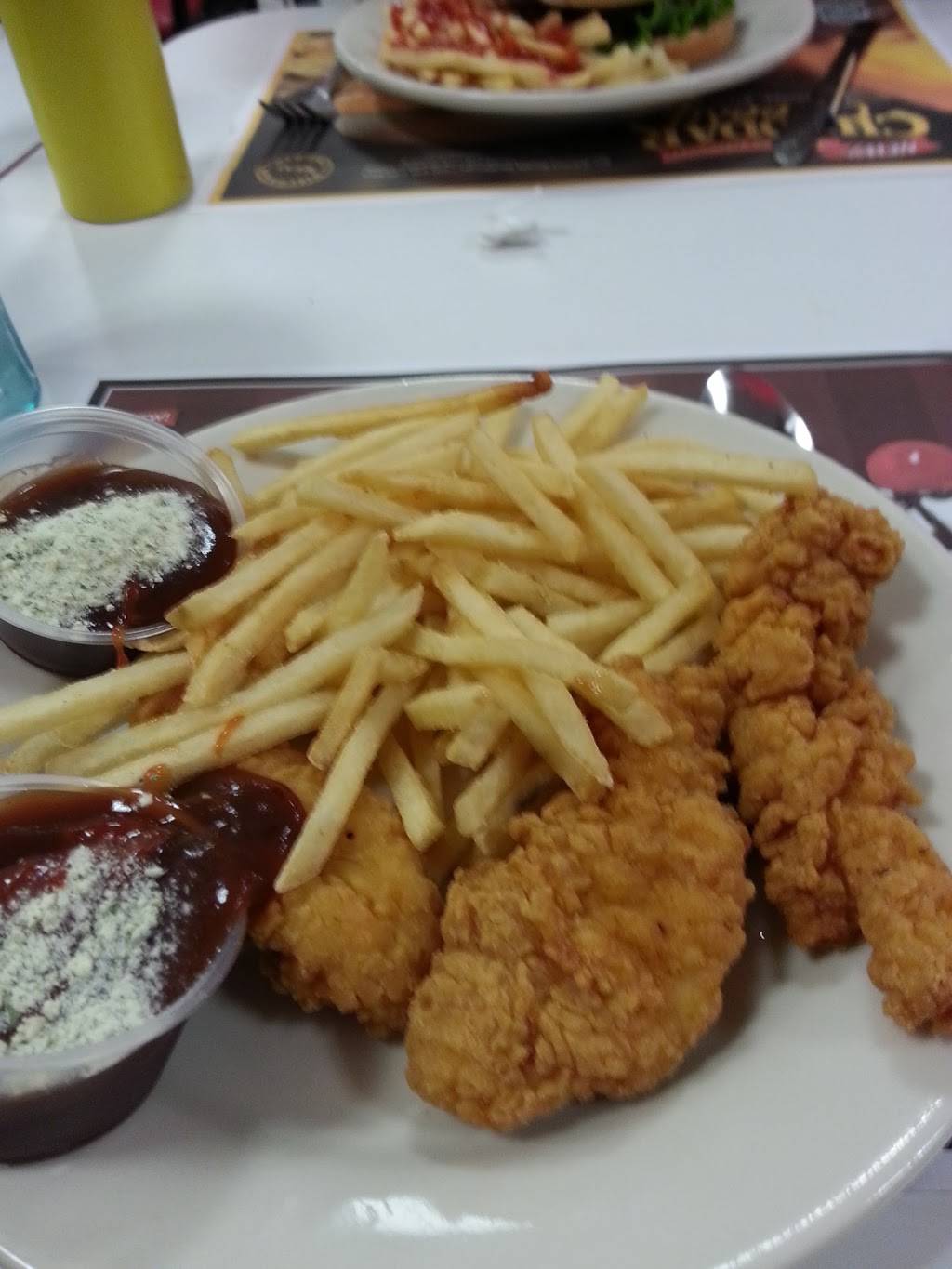 Steak n Shake | restaurant | 1825 Barrington Rd, Hoffman Estates, IL 60169, USA | 8475194435 OR +1 847-519-4435