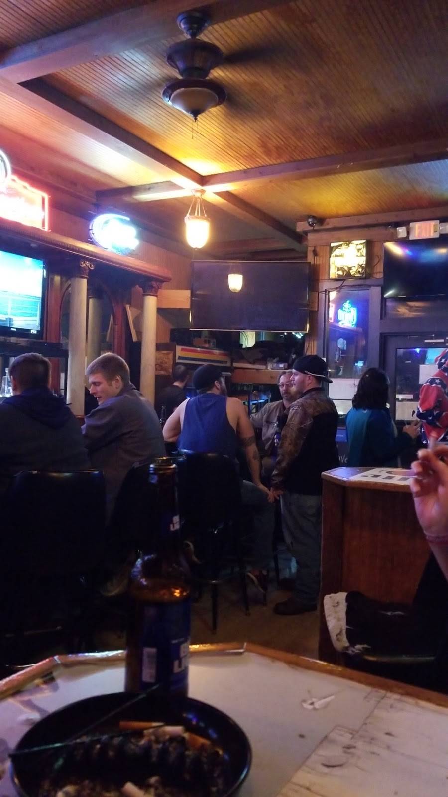 Olde Downtown Tavern | restaurant | 1005 16th St, Bedford, IN 47421, USA | 8126758546 OR +1 812-675-8546