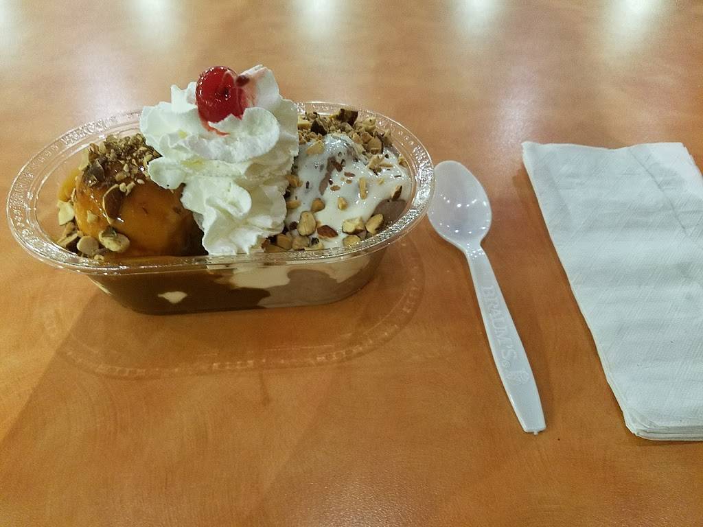 Braums Ice Cream & Burger Restaurant | restaurant | 4101 NW 39th St, Oklahoma City, OK 73112, USA | 4059481010 OR +1 405-948-1010
