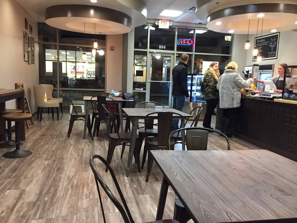 Dunbris Dessert Café | cafe | 6410 Trading Square, Haymarket, VA 20169, USA | 5713938048 OR +1 571-393-8048