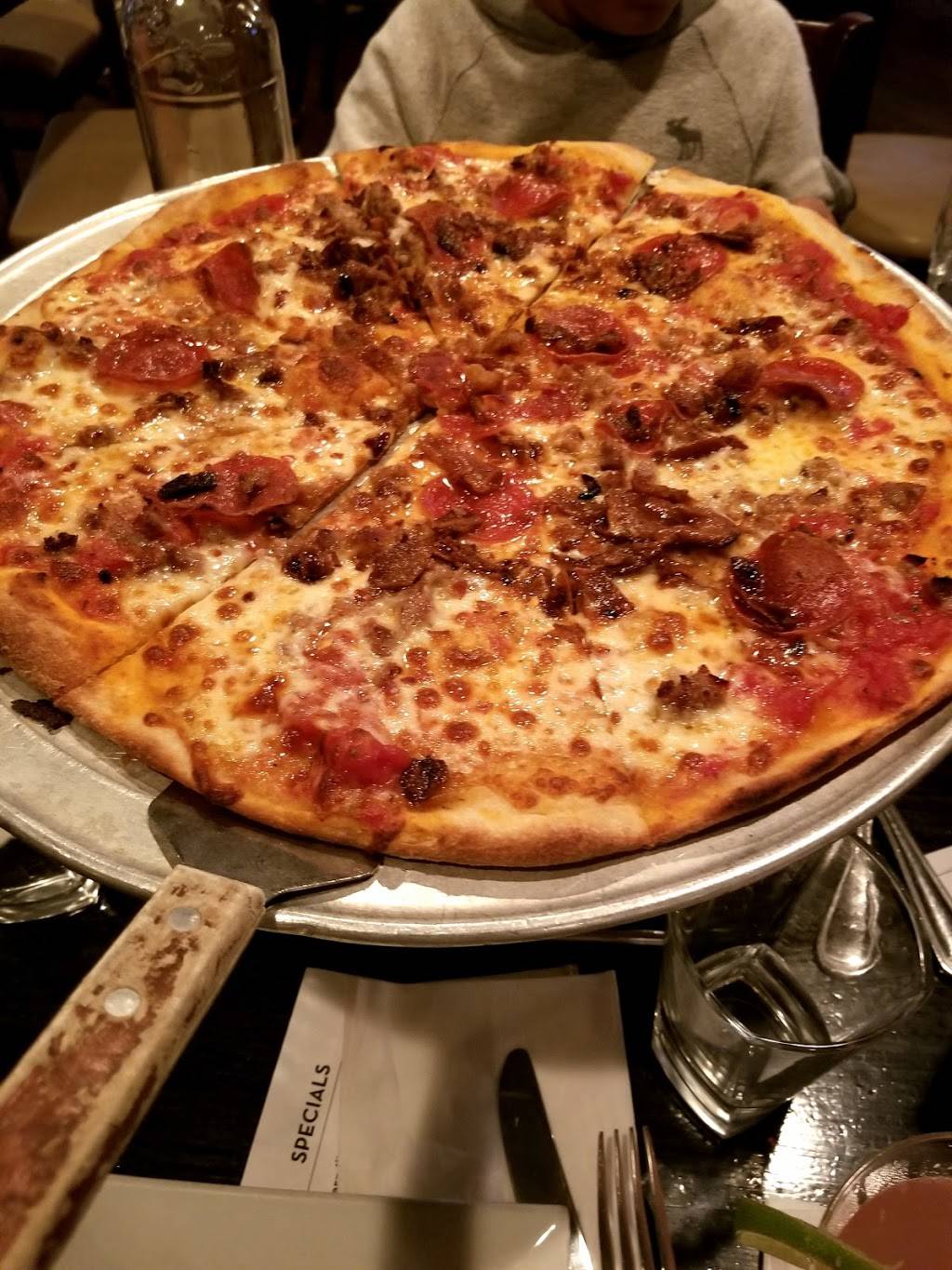 Taphouse Grille - WAYNE | restaurant | 344 French Hill Rd, Wayne, NJ 07470, USA | 9738324141 OR +1 973-832-4141