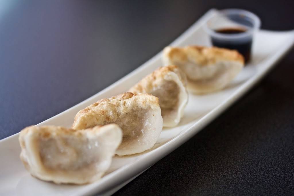 Lotus Xpress | restaurant | 167 Broadway, Somerville, MA 02145, USA | 6176295909 OR +1 617-629-5909