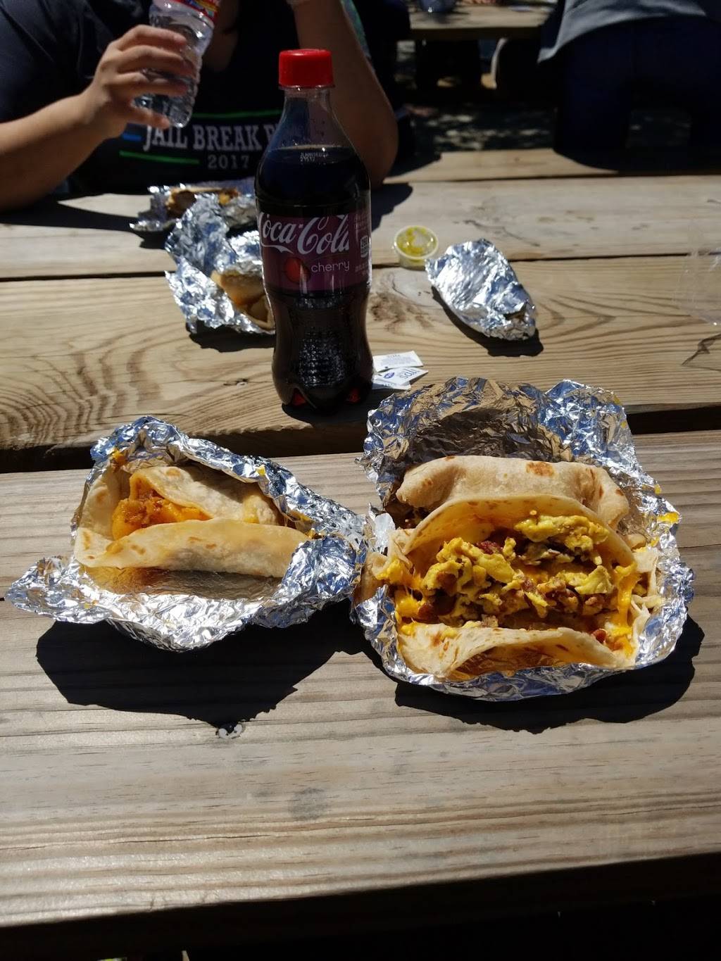 Villa Arcos | restaurant | 3009 Navigation Blvd, Houston, TX 77003, USA | 7138261099 OR +1 713-826-1099