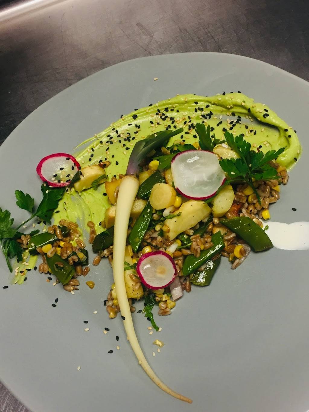 Folie | night club | 526 Main St, Lafayette, IN 47901, USA | 7656074900 OR +1 765-607-4900