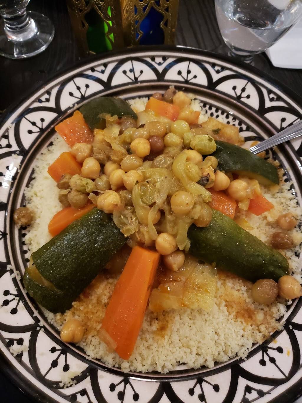 Casablanca | restaurant | 320 Rues Ln, East Brunswick, NJ 08816, USA | 7323901111 OR +1 732-390-1111