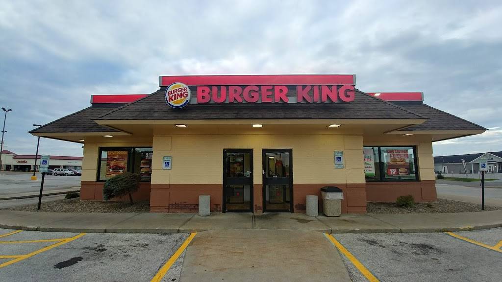 Burger King | restaurant | 908 W Maple St, Hartville, OH 44632, USA | 3308771789 OR +1 330-877-1789