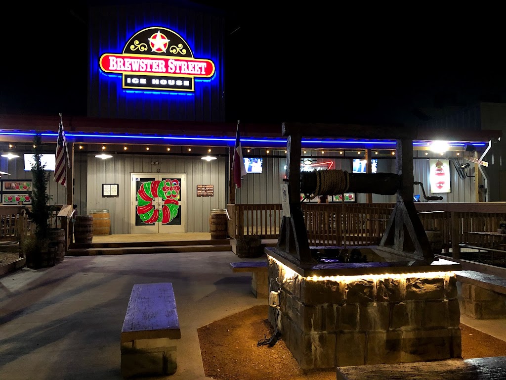 Brewster Street Ice House Southside | restaurant | 5550 Holly Rd, Corpus Christi, TX 78411, USA | 3613452739 OR +1 361-345-2739