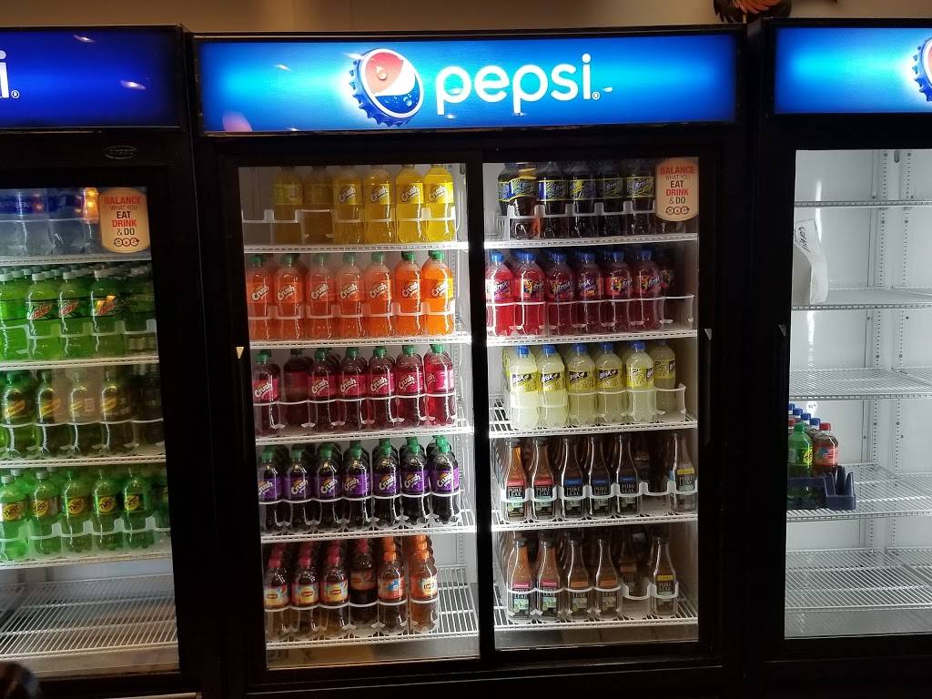 Chicagos Chicken Coop 87th Street | restaurant | 3300 W 87th St, Chicago, IL 60652, USA | 7737789000 OR +1 773-778-9000