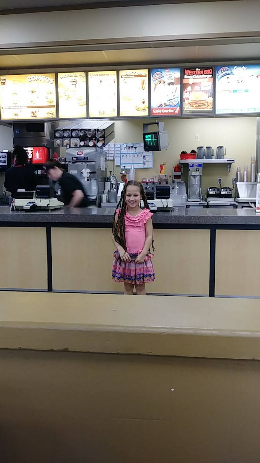 Dairy Queen Grill & Chill | restaurant | 12405 Main St N #9, Jacksonville, FL 32218, USA | 9047519000 OR +1 904-751-9000