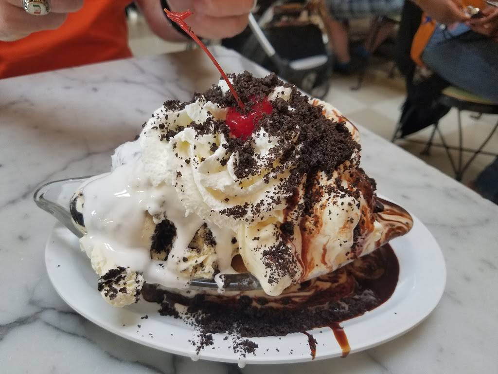 Fentons Creamery | restaurant | 4226 Piedmont Ave, Oakland, CA 94611, USA | 5106587000 OR +1 510-658-7000