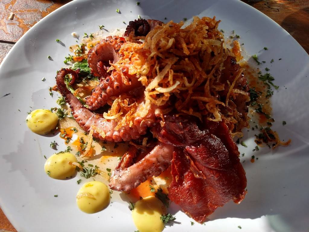 La Esperanza BajaMed | restaurant | km. 73.5, Carretera Ensenada Tecate 3, Valle de Guadalupe, 22750 Ensenada, B.C., Mexico | 016641430999 OR +52 664 143 0999