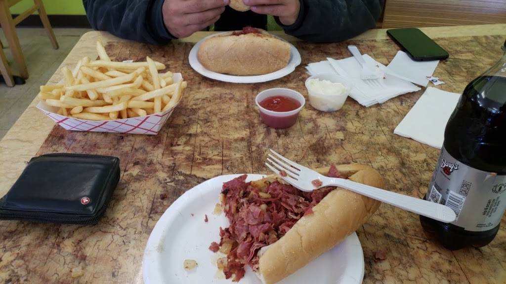 Topsfield House of Pizza | restaurant | 32 S Main St, Topsfield, MA 01983, USA | 9788879642 OR +1 978-887-9642