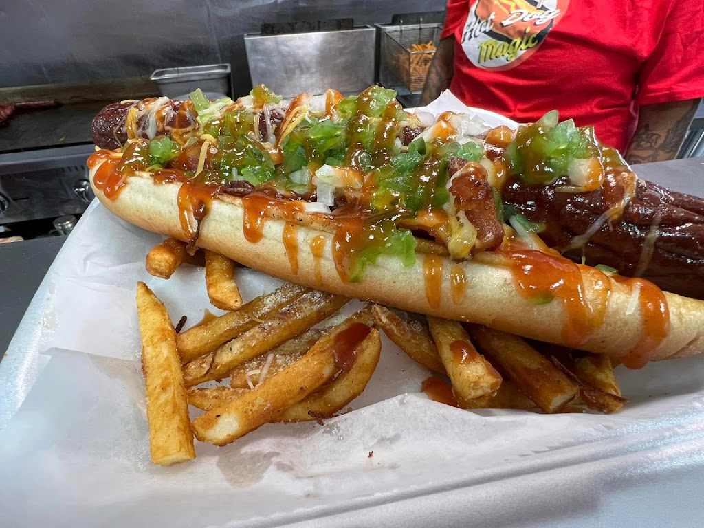 Hot Dog Magic | restaurant | 1358 E 75th St, Chicago, IL 60619, USA | 7739527063 OR +1 773-952-7063