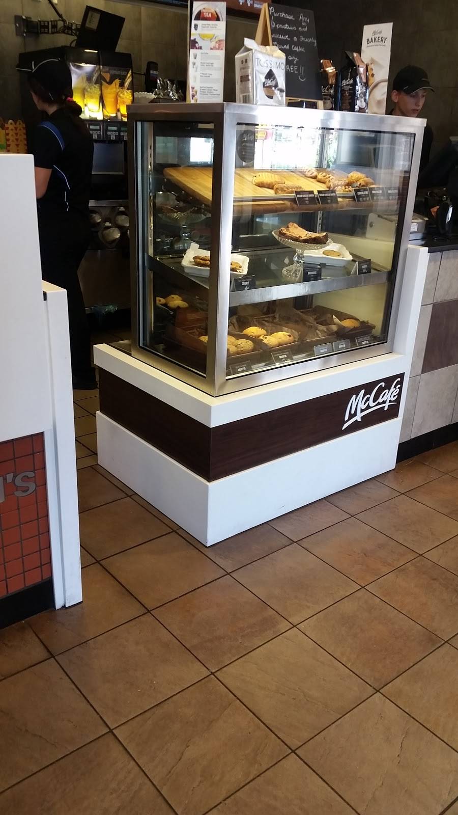 McDonalds | cafe | 413 OBrien Rd, Renfrew, ON K7V 3Z3, Canada | 6134327025 OR +1 613-432-7025