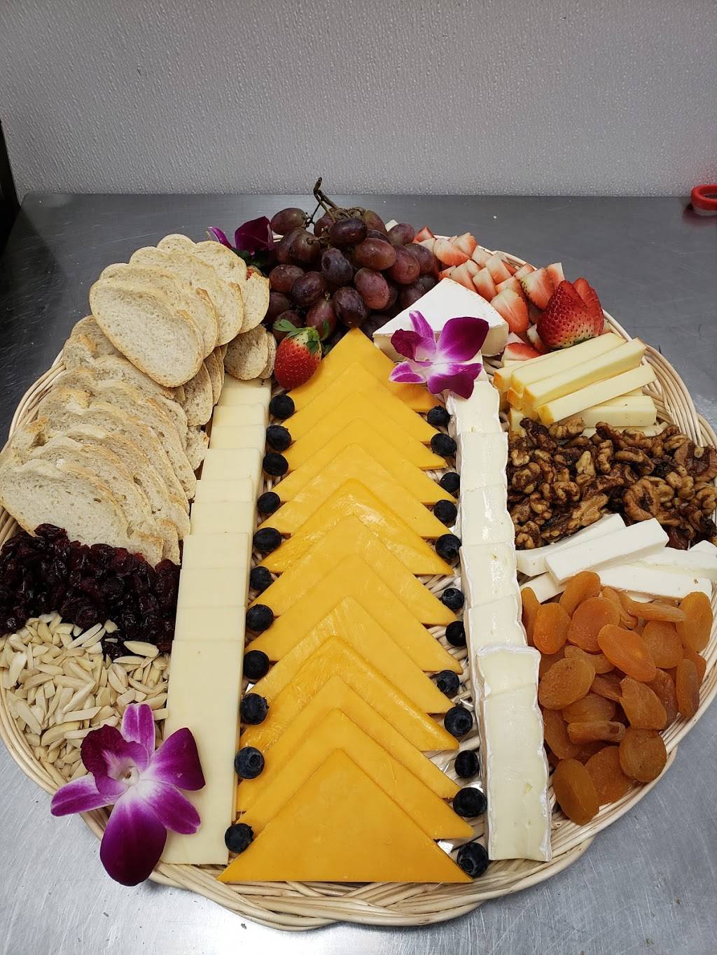 Devon & Blakely | restaurant | 101 S Tryon St, Charlotte, NC 28280, USA | 7043342468 OR +1 704-334-2468