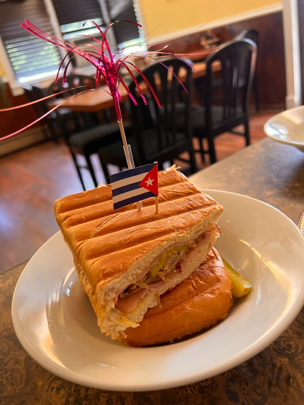 MT Nest Restaurant & Bar | restaurant | 1758 NY-97, Pond Eddy, NY 12770, USA | 8456724800 OR +1 845-672-4800