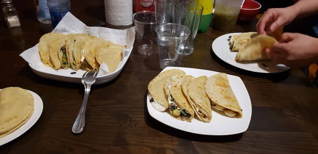 Zona AMD | restaurant | 2330 Creston Ave, The Bronx, NY 10468, USA | 3479844217 OR +1 347-984-4217