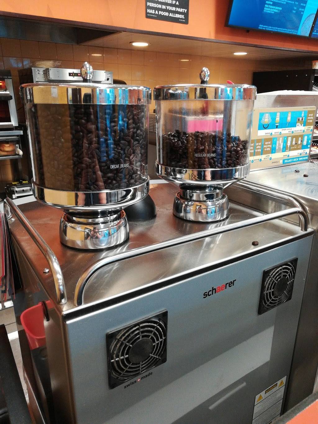 Dunkin | bakery | 7 Walk Hill St, Jamaica Plain, MA 02130, USA | 6179831902 OR +1 617-983-1902