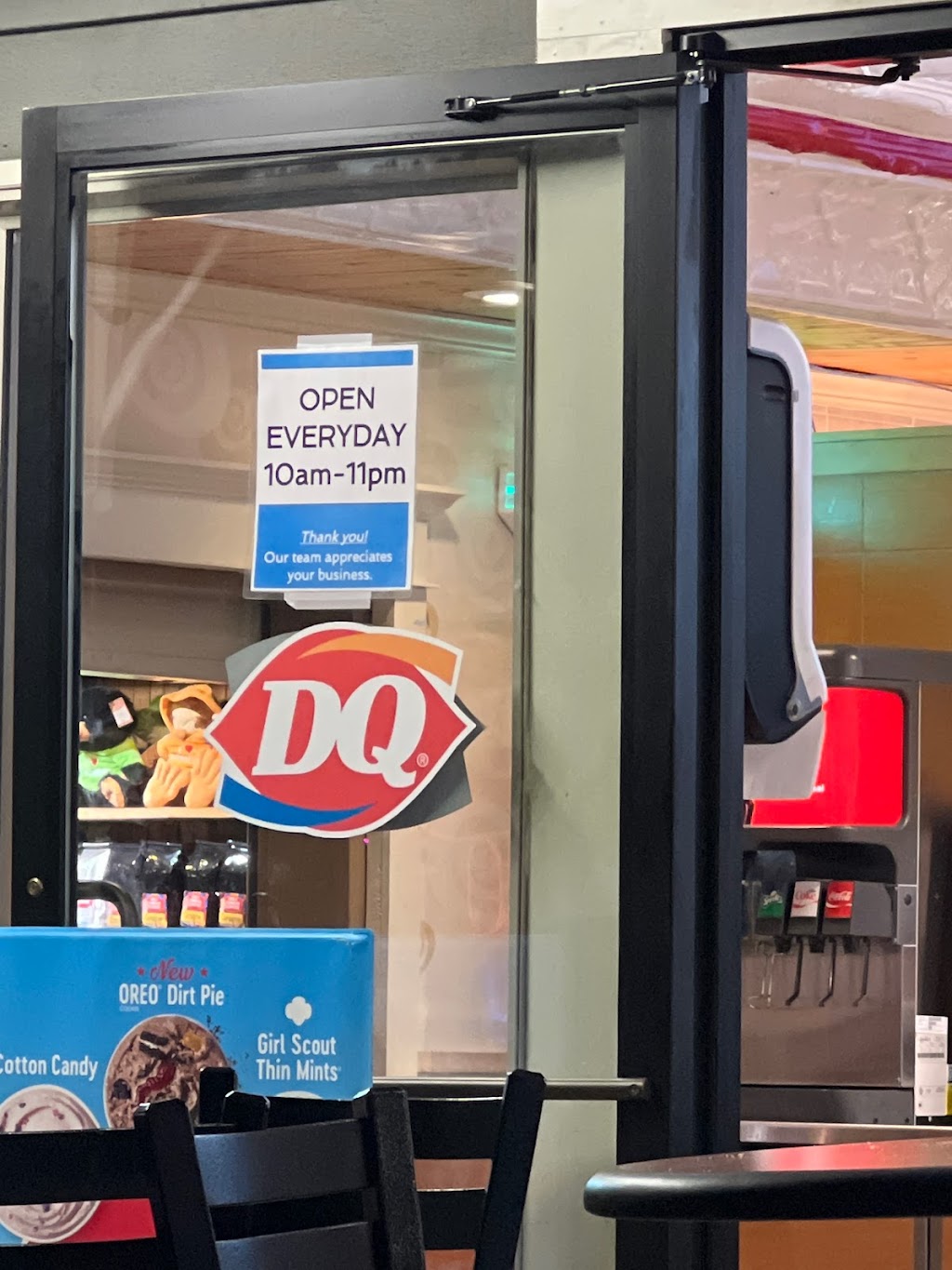 Bellonas Pizza | restaurant | 3447 W Montrose Ave, Chicago, IL 60618, USA | 7735888500 OR +1 773-588-8500