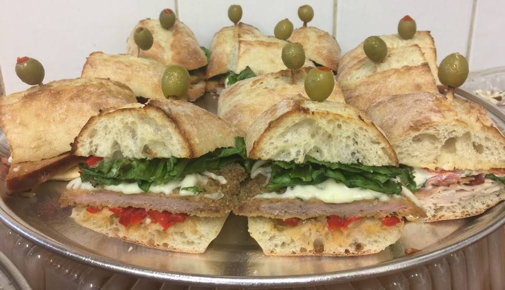 Presto Panini | restaurant | 4605 Rue Fairway, Lachine, QC H8T 1B7, Canada | 5146340005 OR +1 514-634-0005