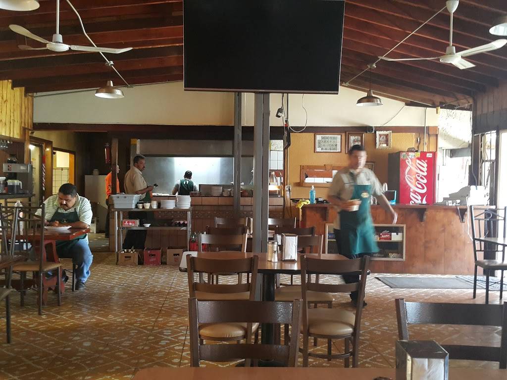 Restaurante Bar Carnitas El Cachanilla | restaurant | Tijuana- Ensenada 22800, Playas de Rosarito, 22710 Rosarito, B.C., Mexico | 016616120250 OR +52 661 612 0250