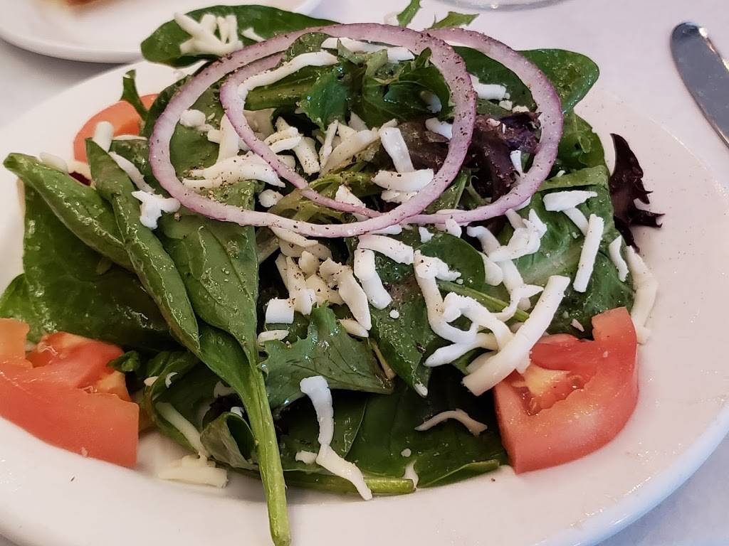 Giovannis Kitchen | restaurant | 8831 Ladue Rd, St. Louis, MO 63124, USA | 3147214100 OR +1 314-721-4100