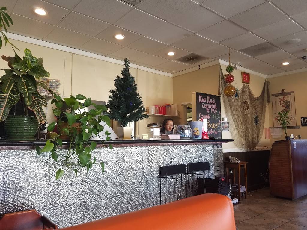 King Red Crawfish & Pho | restaurant | 230 N Garfield Ave, Monterey Park, CA 91754, USA | 6269279629 OR +1 626-927-9629