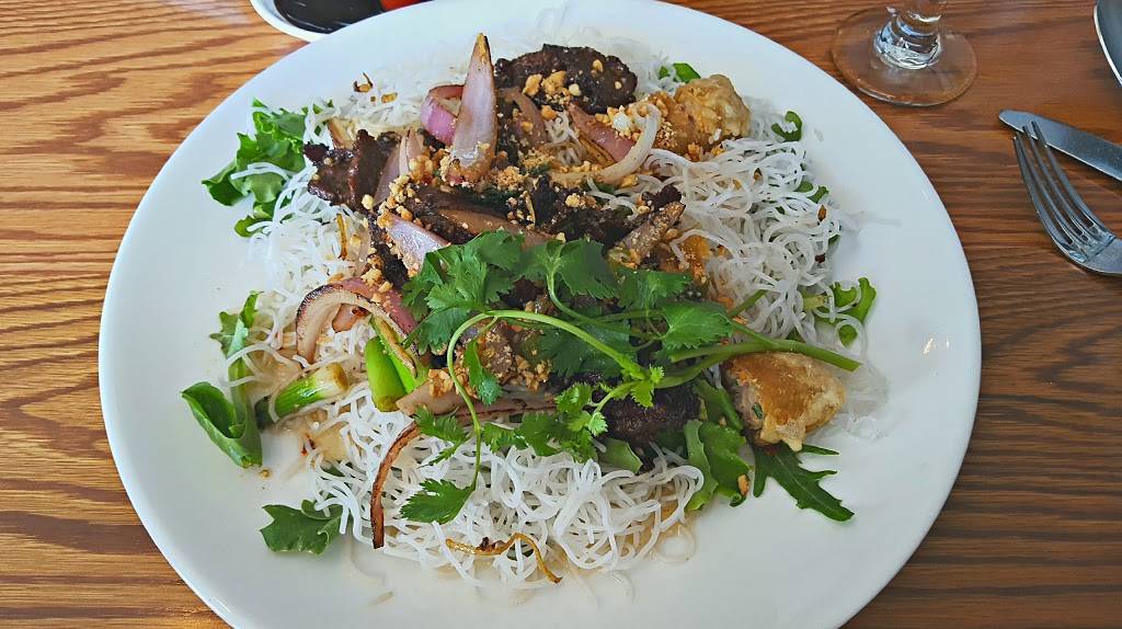 Saigon Spring | restaurant | 1683 U.S. 9, Clifton Park, NY 12065, USA | 5189820425 OR +1 518-982-0425