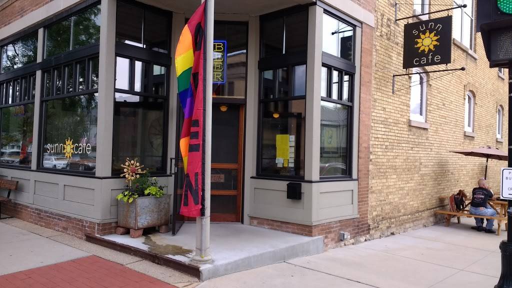 Sunn Cafe | cafe | 201 E Main St, Mt Horeb, WI 53572, USA | 6084377866 OR +1 608-437-7866