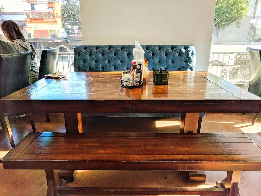 & Waffles | restaurant | 4141 Lankershim Blvd, North Hollywood, CA 91602, USA | 8188537833 OR +1 818-853-7833