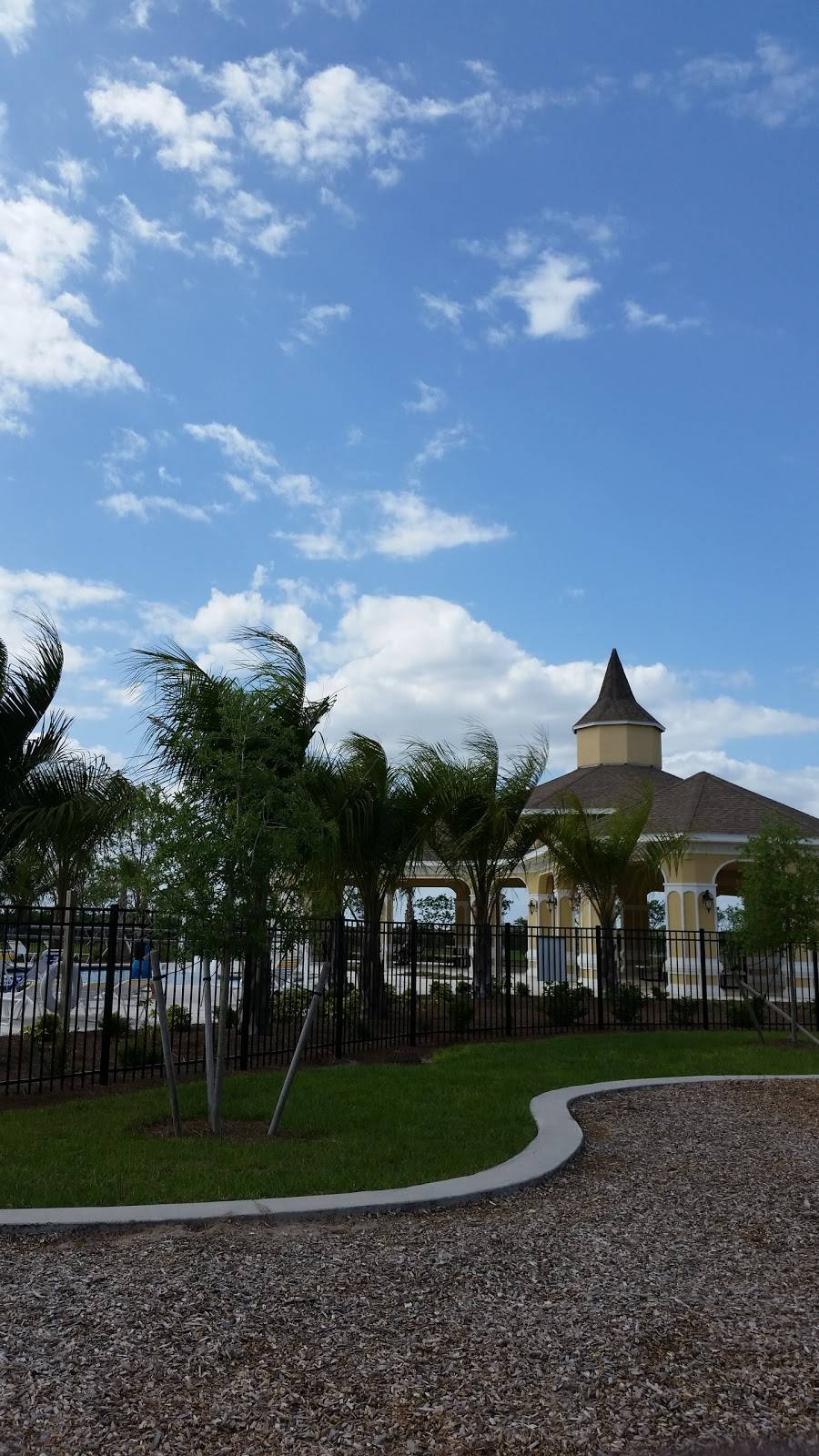 Diners Reef Dining Facility | restaurant | 8118 Hillsborough Loop Dr, Tampa, FL 33621, USA | 8138284998 OR +1 813-828-4998