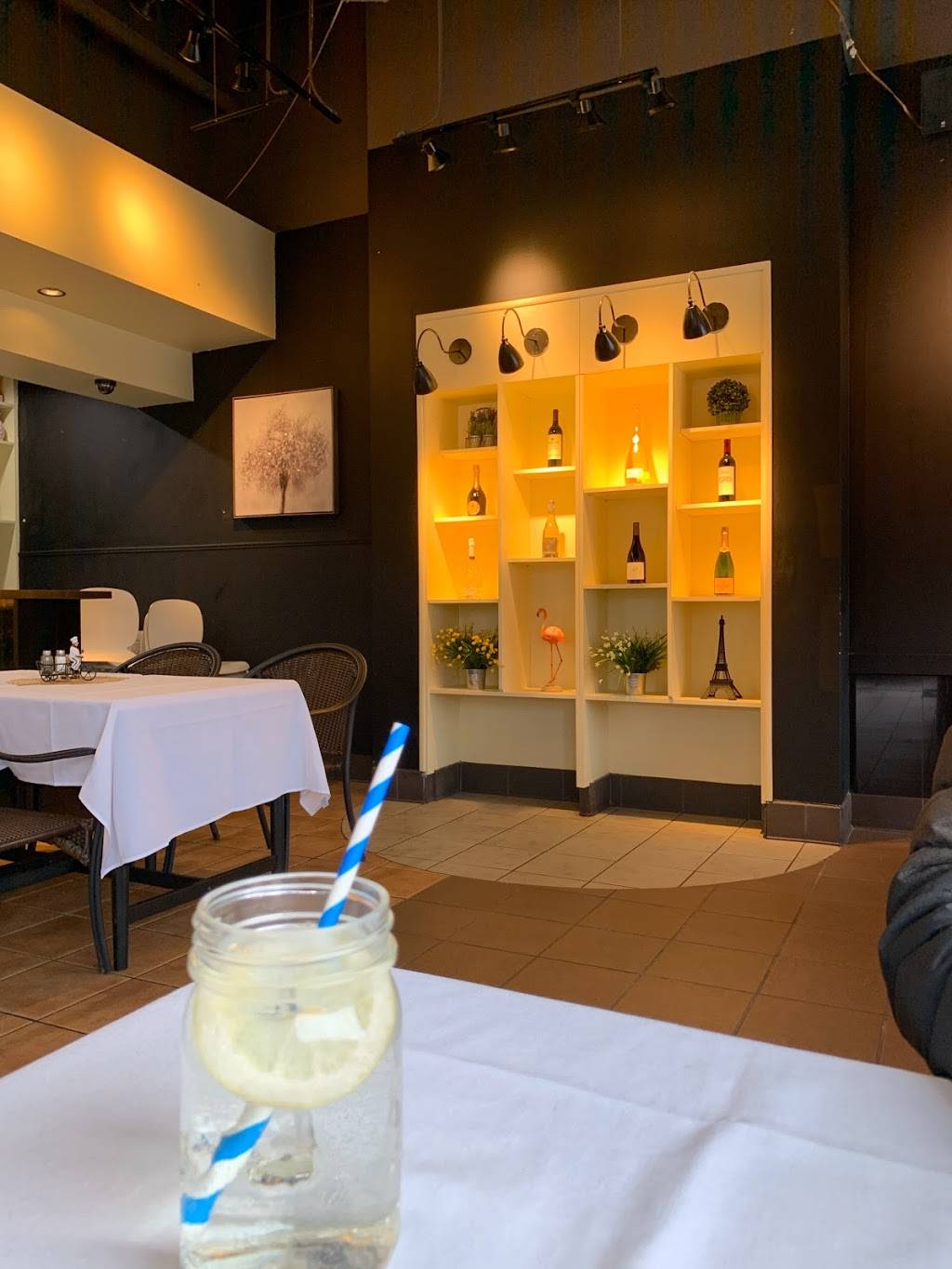 Bowen Bistro | restaurant | 342 E State St, West Lafayette, IN 47906, USA | 7654797911 OR +1 765-479-7911