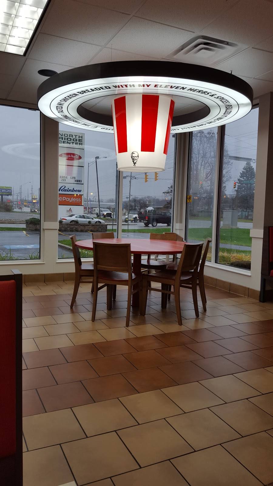 KFC | restaurant | 7770 E Ridge Road, Hobart, IN 46342, USA | 2199624208 OR +1 219-962-4208