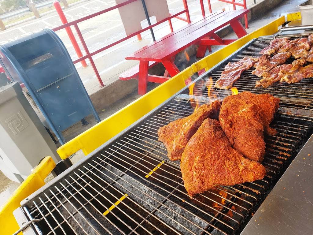 Lake Mathews Market | restaurant | 17679 Cajalco Rd, Perris, CA 92570, USA | 9517802899 OR +1 951-780-2899