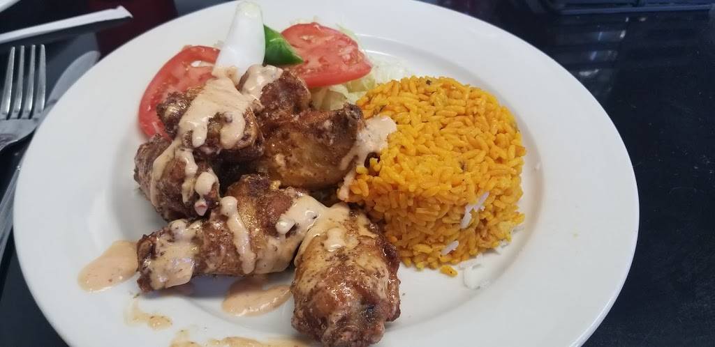 Sabores Latinos Restaurant and Catering | restaurant | 2515 NE 3rd St, Ocala, FL 34470, USA | 3524219318 OR +1 352-421-9318