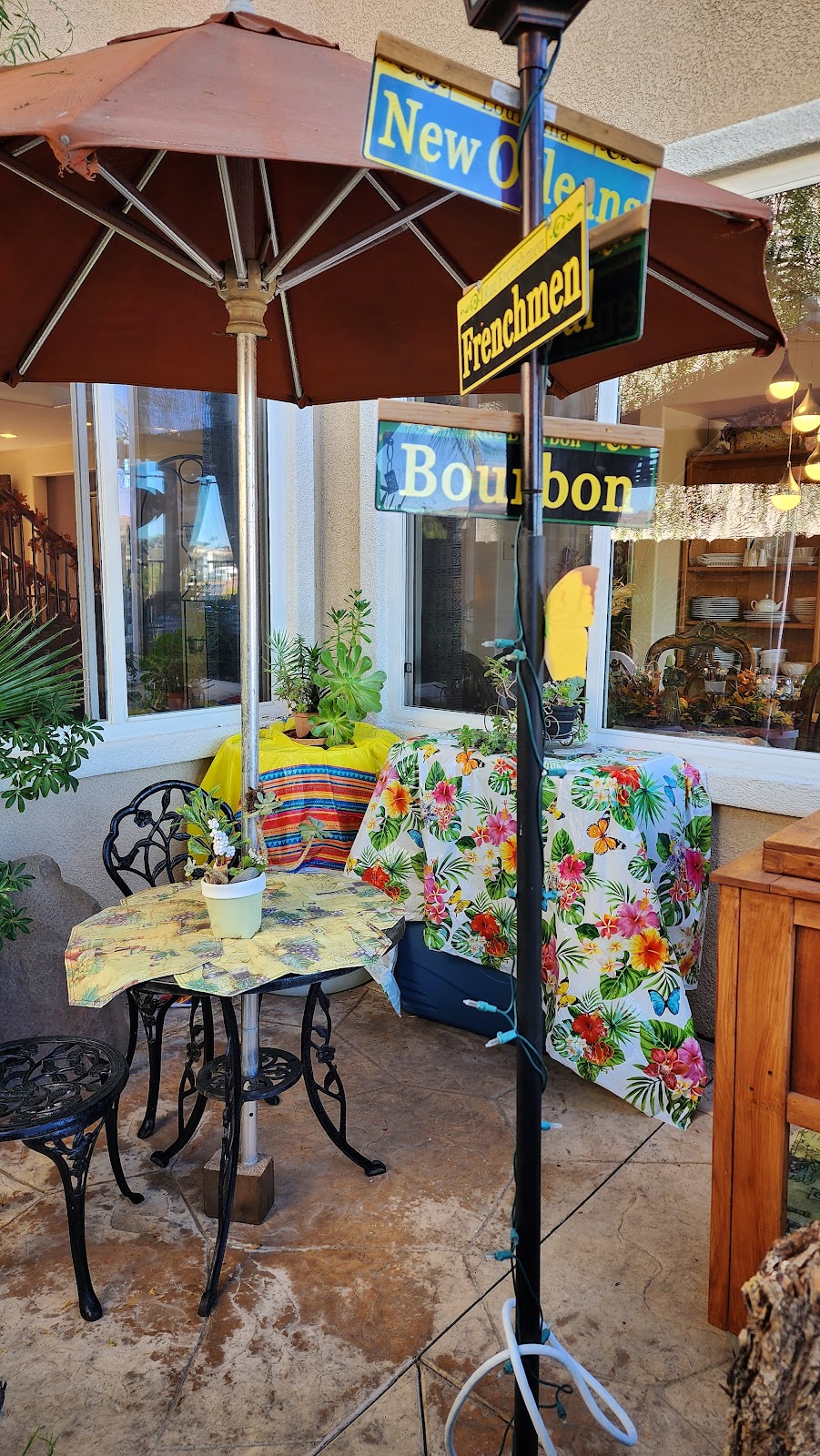 Erlenes Family Style Cuisine | restaurant | 5222 Topsail Dr, San Diego, CA 92154, USA | 6193164344 OR +1 619-316-4344