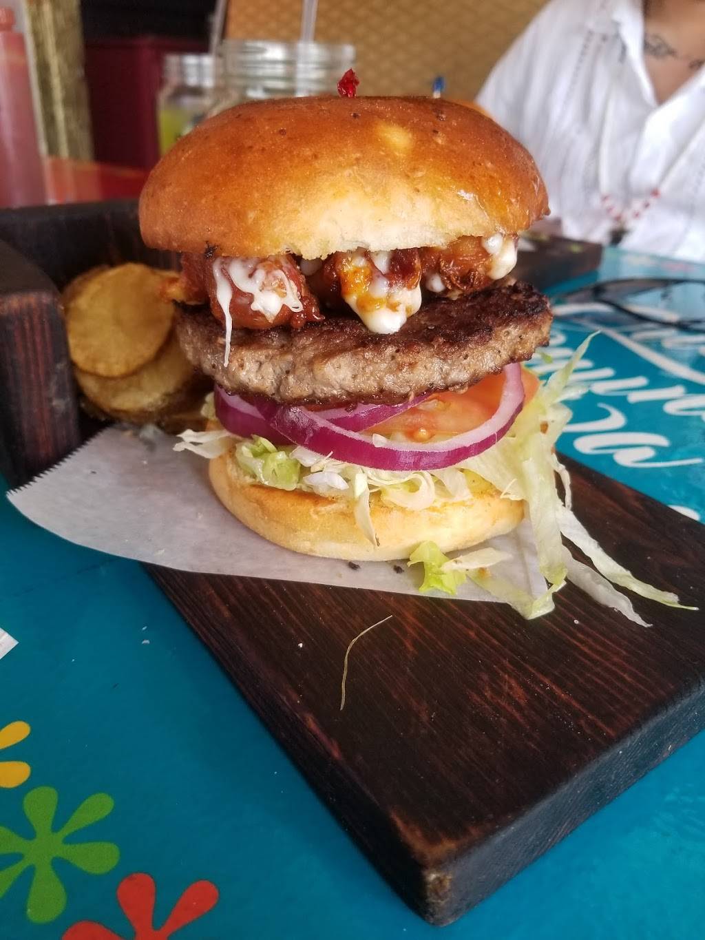 Don Lucho Restaurante | restaurant | Blvd. Benito Juárez 854-B, Zona Centro, 22710 Rosarito, B.C., Mexico | 016611201500 OR +52 661 120 1500