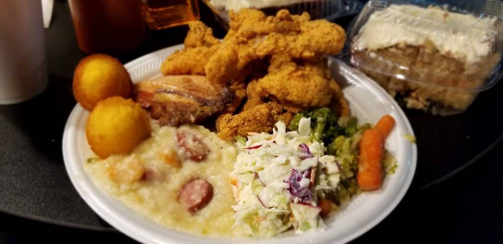 The Candied Yam | restaurant | 2305 44th St SE, Grand Rapids, MI 49508, USA | 6165513509 OR +1 616-551-3509