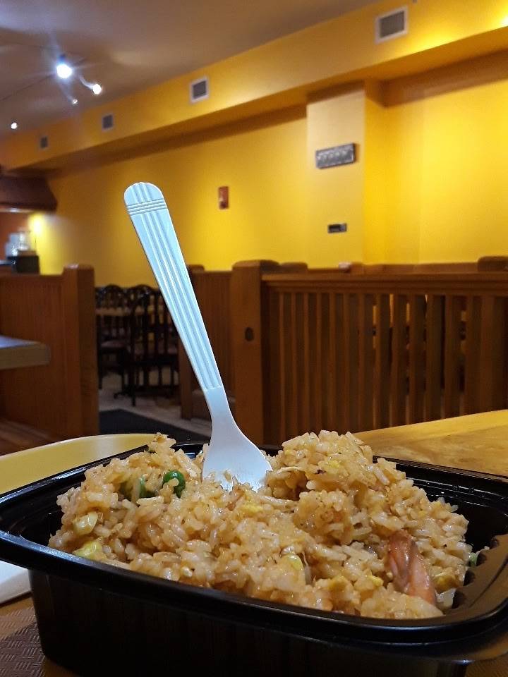 Late Night Thai | restaurant | 1624 W Belmont Ave, Chicago, IL 60657, USA | 7733279945 OR +1 773-327-9945