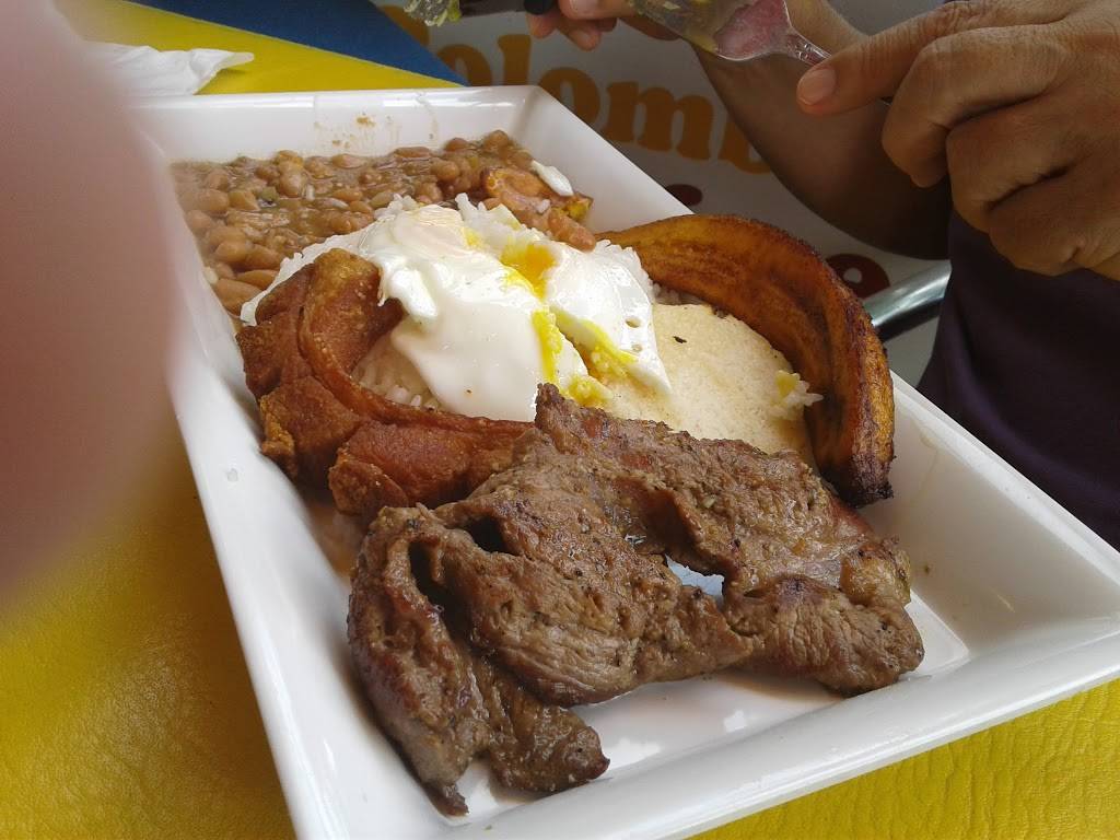 Tardes Caleñas Bar Restaurant | restaurant | 2025 Hollywood Blvd, Hollywood, FL 33020, USA | 9543917542 OR +1 954-391-7542