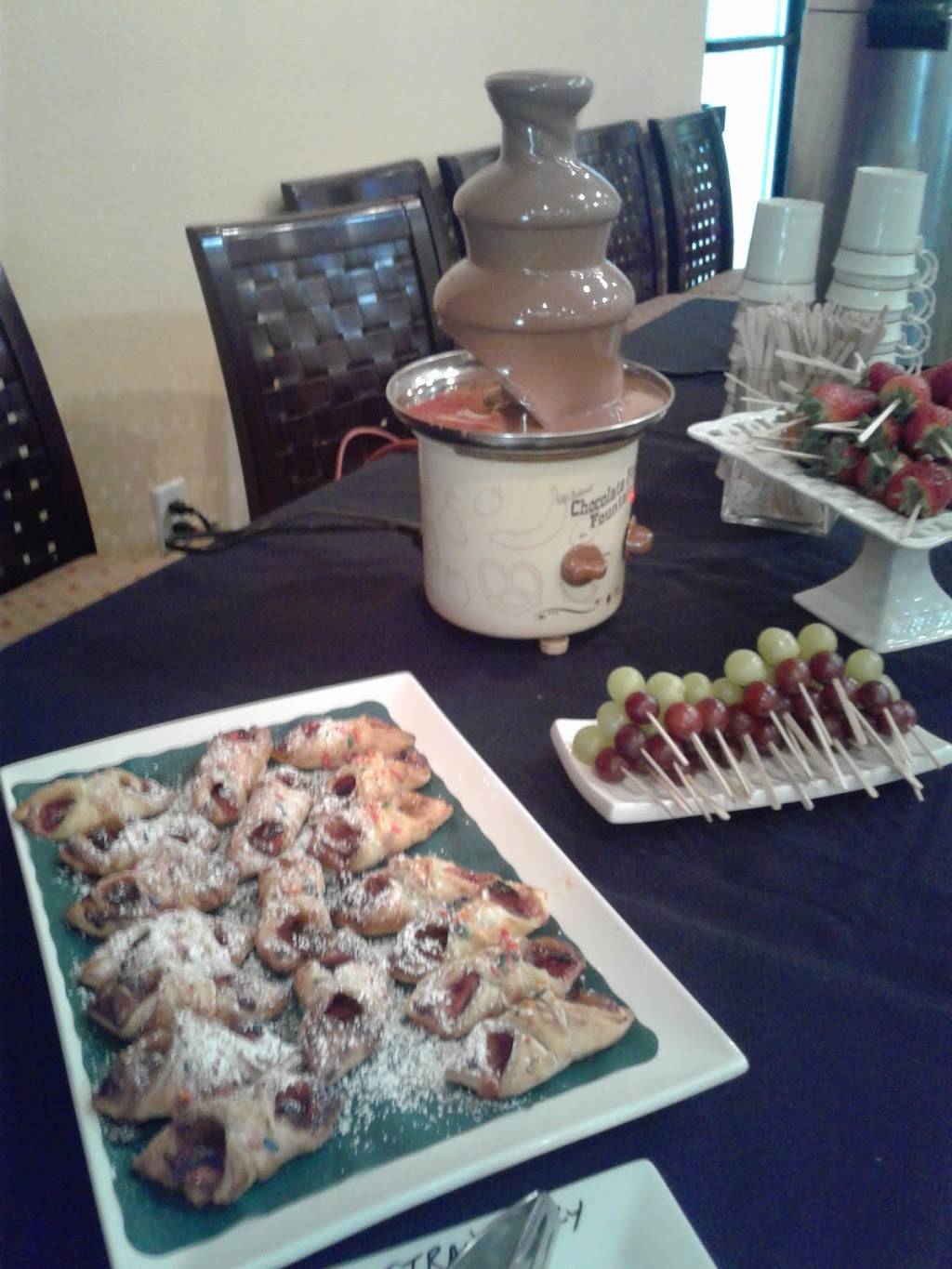 vegas food fest | restaurant | 7905 W Sahara Ave Suite #103, Las Vegas, NV 89117, USA | 7027200933 OR +1 702-720-0933