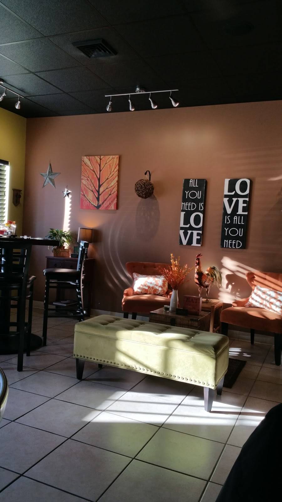 Sweet Peas Cafe | cafe | 318 Blooming Grove Turnpike, New Windsor, NY 12553, USA | 8453918034 OR +1 845-391-8034