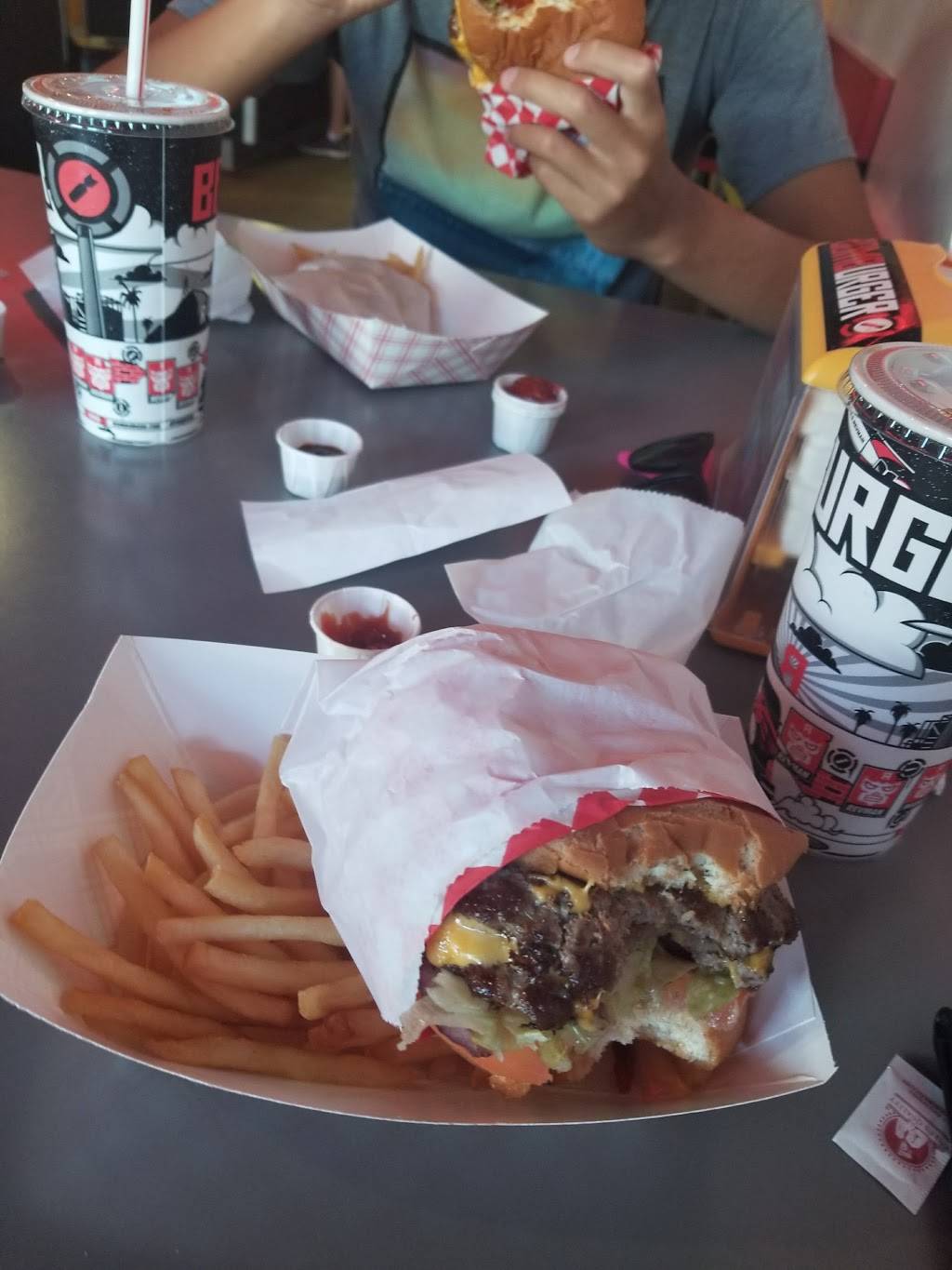 Bomburger | restaurant | 200 Main St #114, Huntington Beach, CA 92648, USA | 7149692662 OR +1 714-969-2662