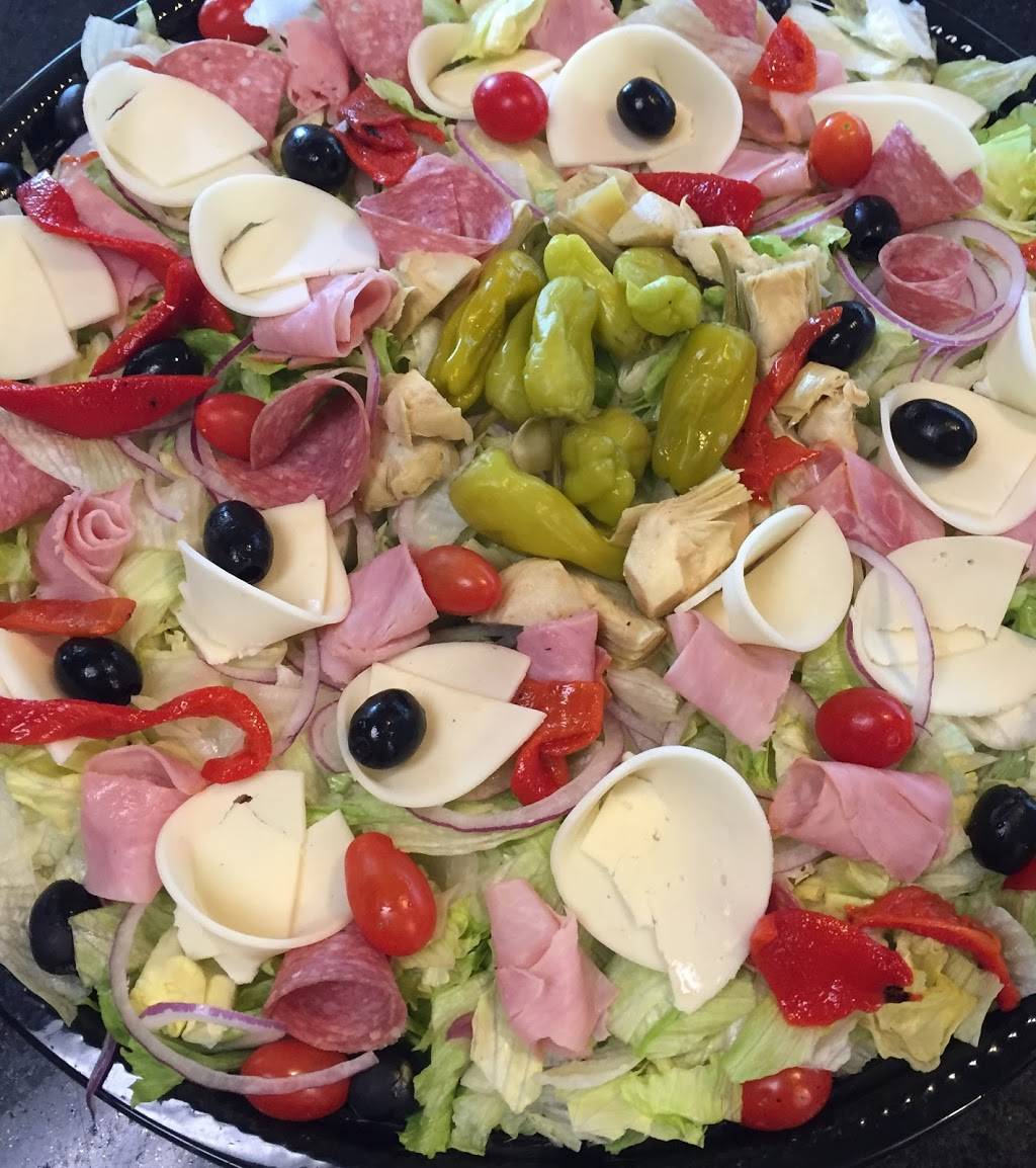 La Villa Roma Restaurant & Pizzeria | meal delivery | Toll House Shopping Center, 305G E Market St, Leesburg, VA 20176, USA | 7037776223 OR +1 703-777-6223