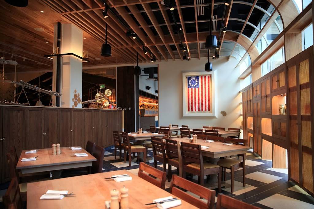 Founding Farmers Tysons | restaurant | 1800 Tysons Blvd, Tysons, VA 22102, USA | 7034428783 OR +1 703-442-8783