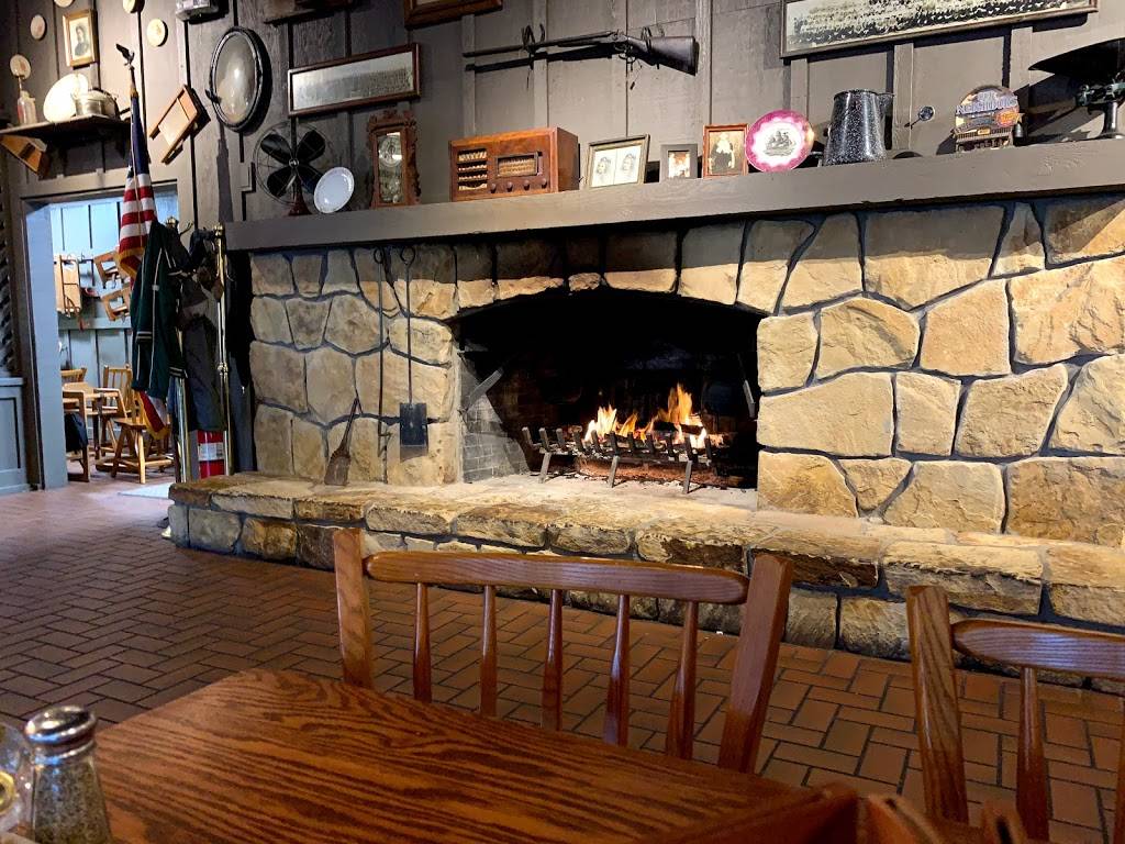 Cracker Barrel Old Country Store | restaurant | 15255 Crossroads Pkwy, Gulfport, MS 39503, USA | 2288311622 OR +1 228-831-1622