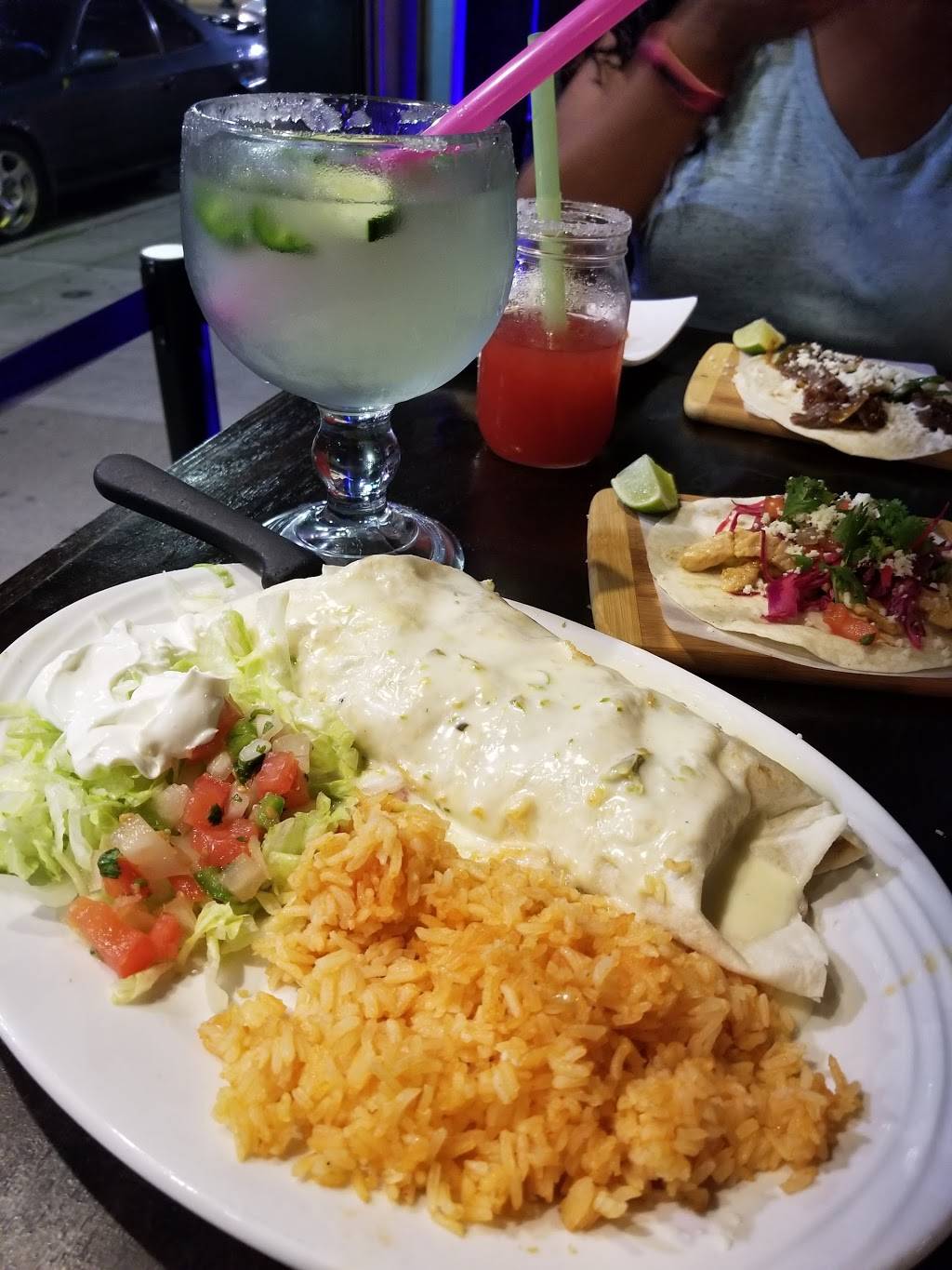 Drunken Tacos | restaurant | 200 W McMillan St, Cincinnati, OH 45219, USA | 5137219111 OR +1 513-721-9111