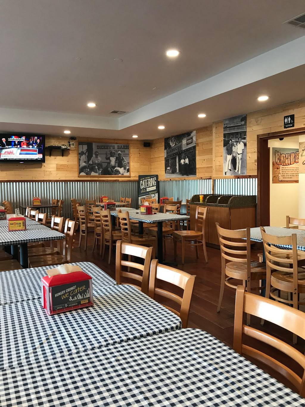 Dickeys Barbecue Pit | restaurant | 11748 Central Ave, Chino, CA 91710, USA | 9099021320 OR +1 909-902-1320